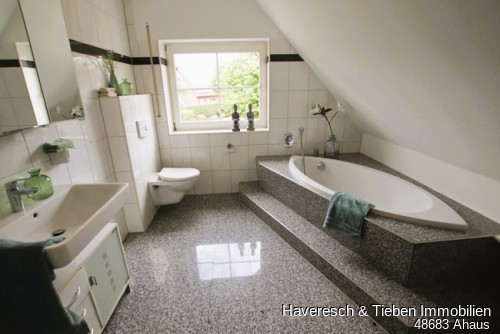 Badezimmer OG