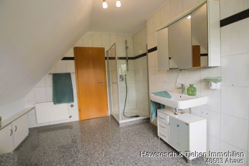 Badezimmer OG