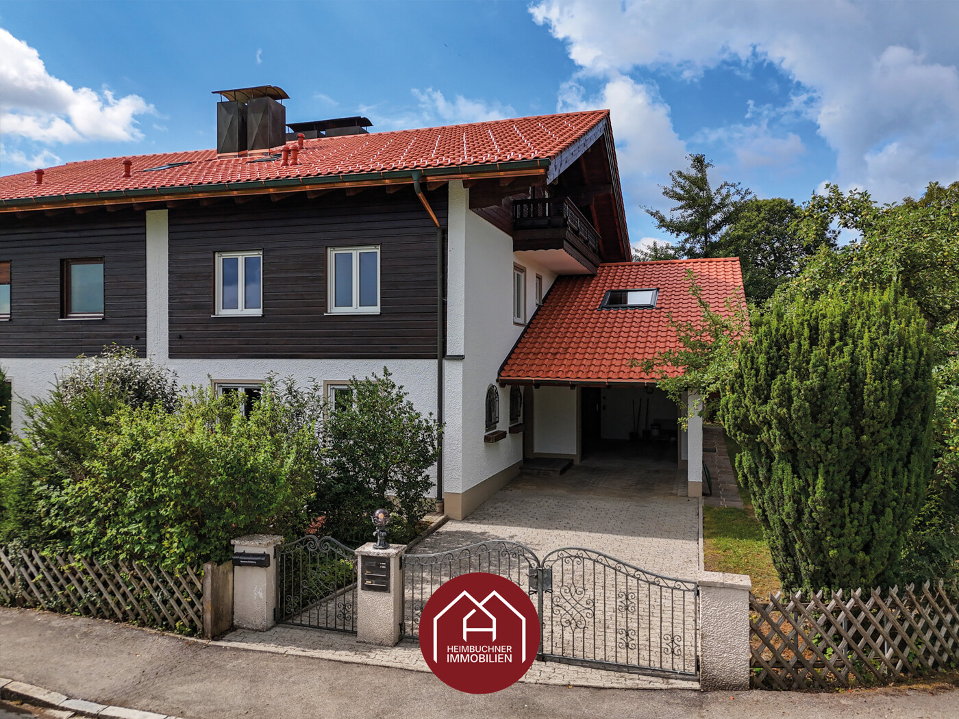Zufahrt & Garage, Nordseite