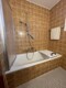 Badezimmer mit Wanne