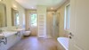 Hauptbadezimmer