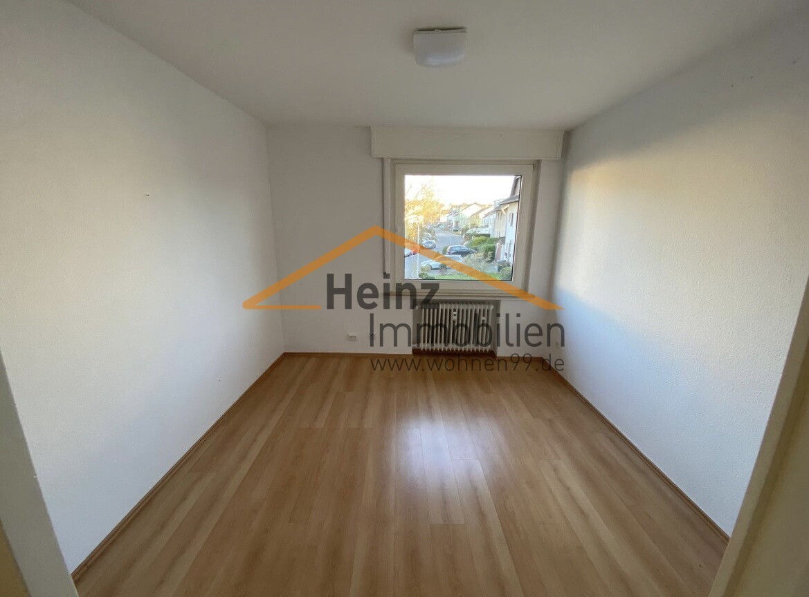 *** Gepflegte 3 Zimmerwohnung mit Balkon und Garage und Einbauküche in TOP Lage von Bergisch Gladbach Hand*** - Foto 4