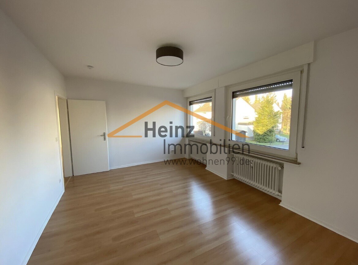 *** Gepflegte 3 Zimmerwohnung mit Balkon und Garage und Einbauküche in TOP Lage von Bergisch Gladbach Hand*** - Foto 3