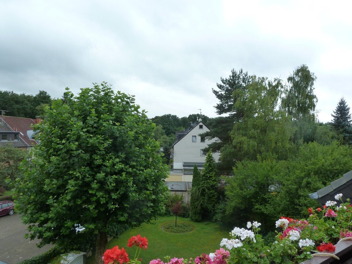 Stimmungsvolles Raumprogramm mit sonnigem Balkon in Köln-Dünnwald - Foto 3