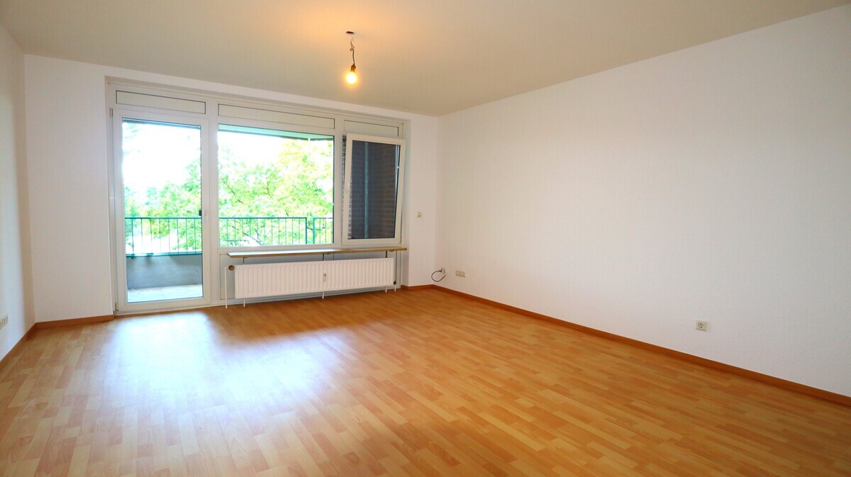 Attraktive 2-Zimmer-Wohnung mit zwei Balkonen und neuwertigem Bad in Frankenforst!!! - Photo 1