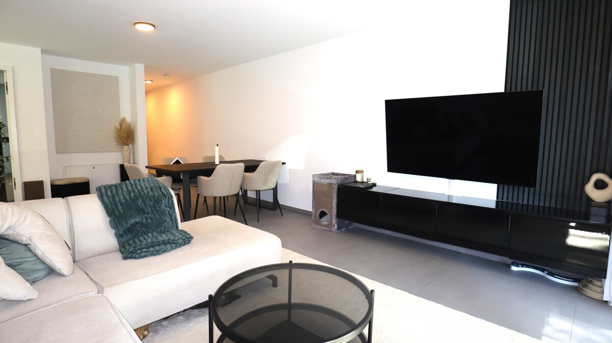 Erdgeschoss-Luxuswohnung mit Loggia und hochwertiger Ausstattung in Gronau !!! - Photo 1