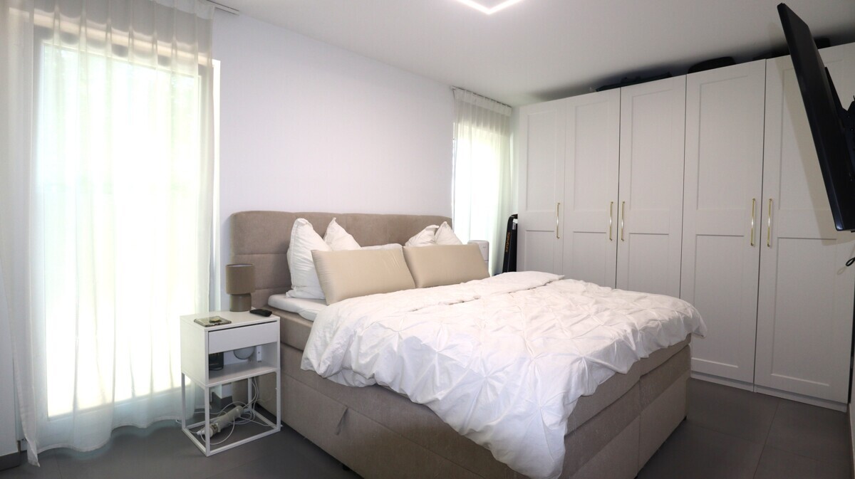 Erdgeschoss-Luxuswohnung mit Loggia und hochwertiger Ausstattung in Gronau !!! - Photo 4