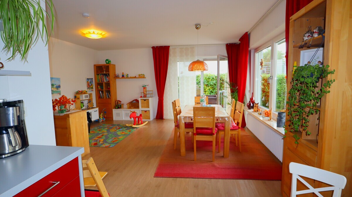 Mitten im Zentrum und doch ganz privat – Haus-im-Haus mit Garten!!! - Foto 3