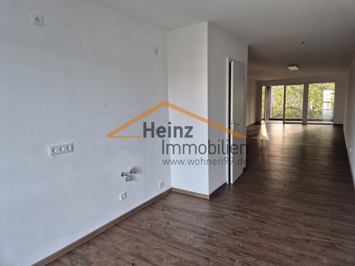 Mittendrin und trotzdem in ruhiger Zentrumslage - Photo 1