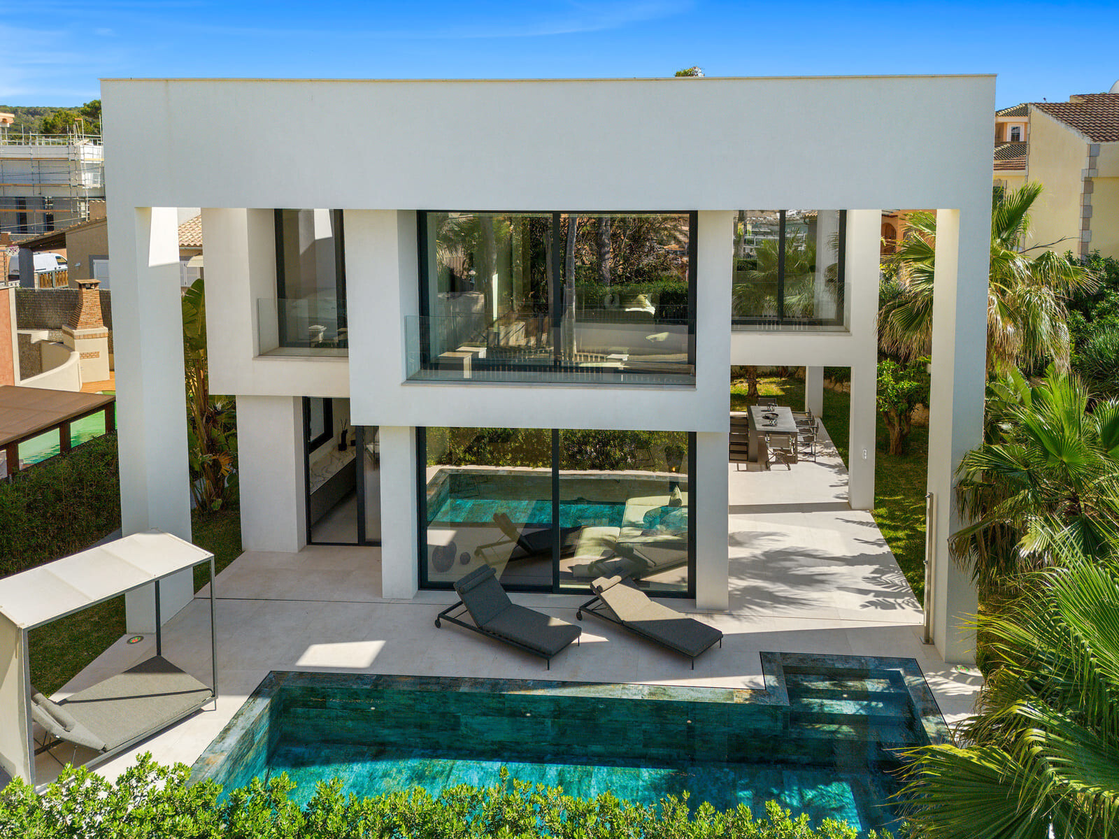 atemberaubende-neubau-villa-mit-grossartigem-meerblick-in-el-toro-mallorca-2