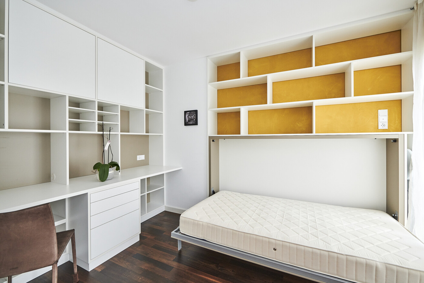 Arbeits-/Gästezimmer
