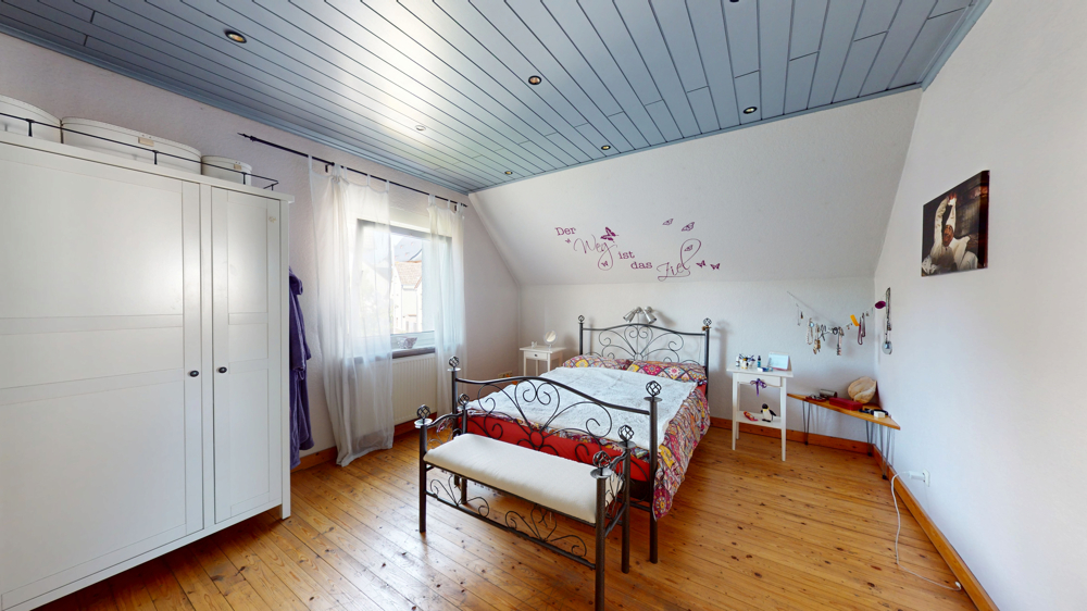 Schlafzimmer 1 OG Haupthaus