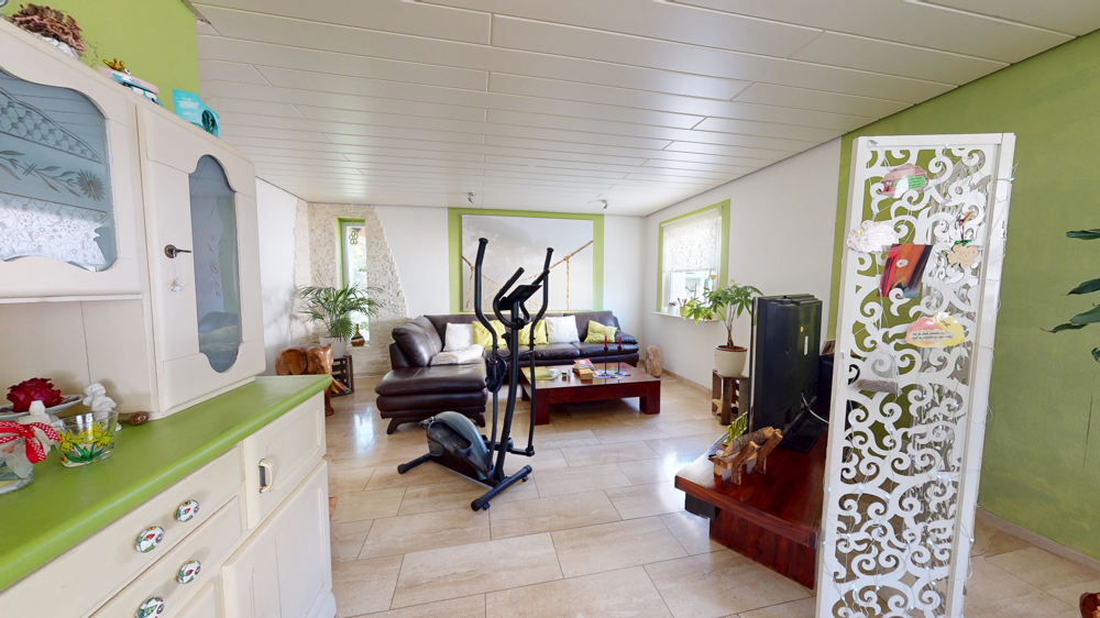 Wohnzimmer EG Haupthaus