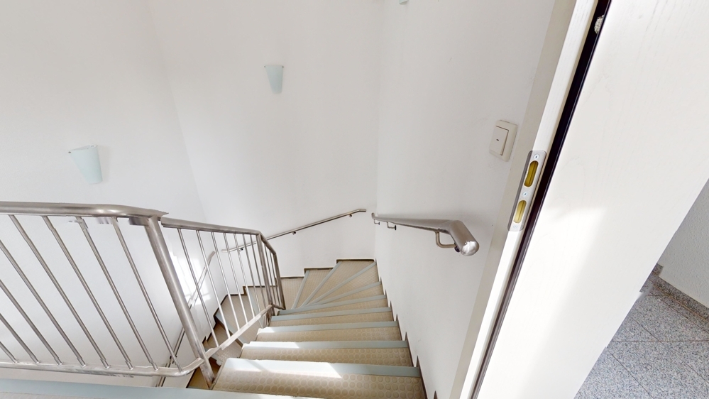 Treppenhaus Altbau Bild 2