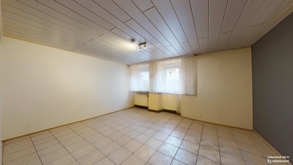 Mainzer-Strae-130-03262025_182436_defurnished