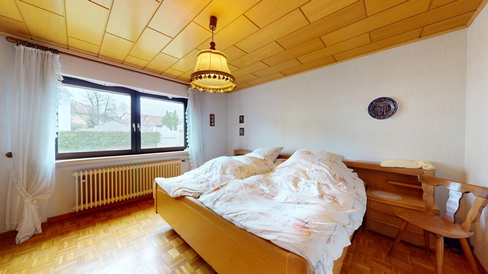 Schlafzimmer Eg