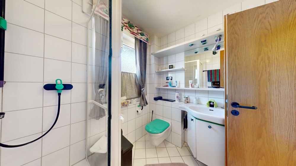 Wohnung OG Badezimmer