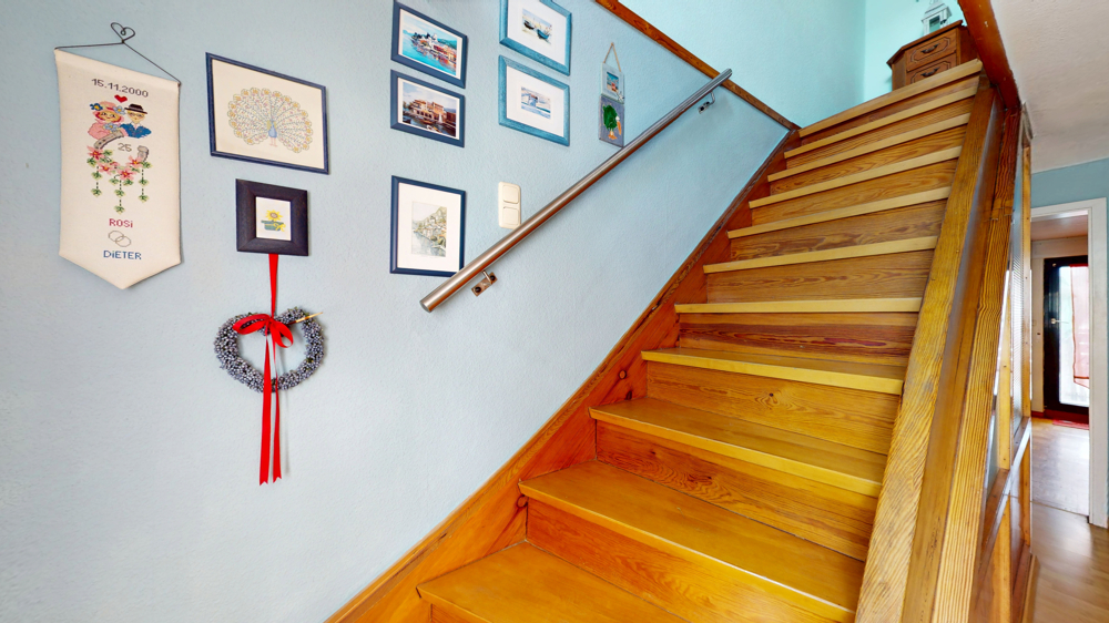 Whg 1: Treppe