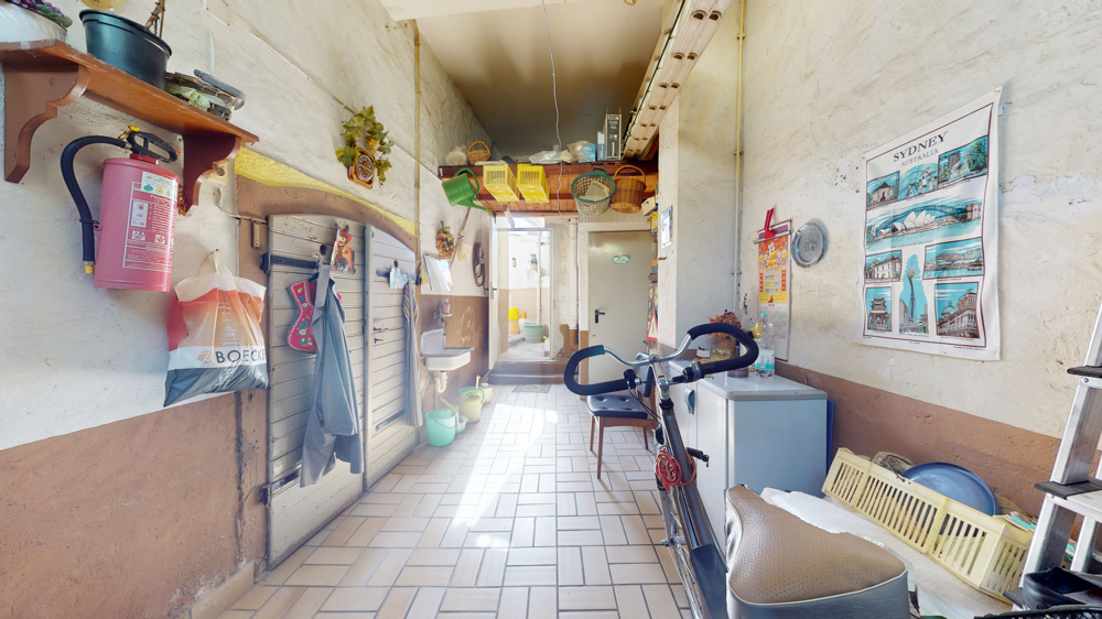 Garage 1
