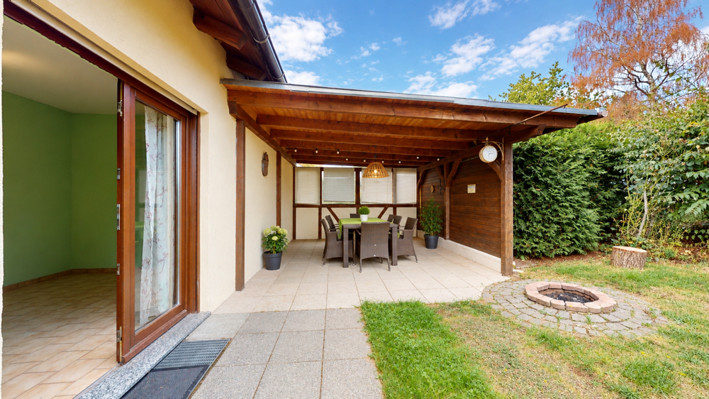 Terrasse überdacht