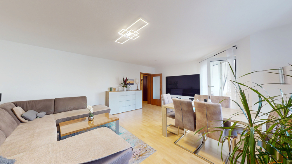 Wohn- und Esszimmer