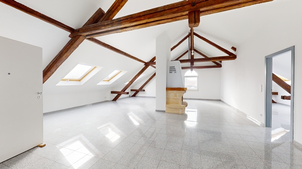 Wohnung DG Bild 1