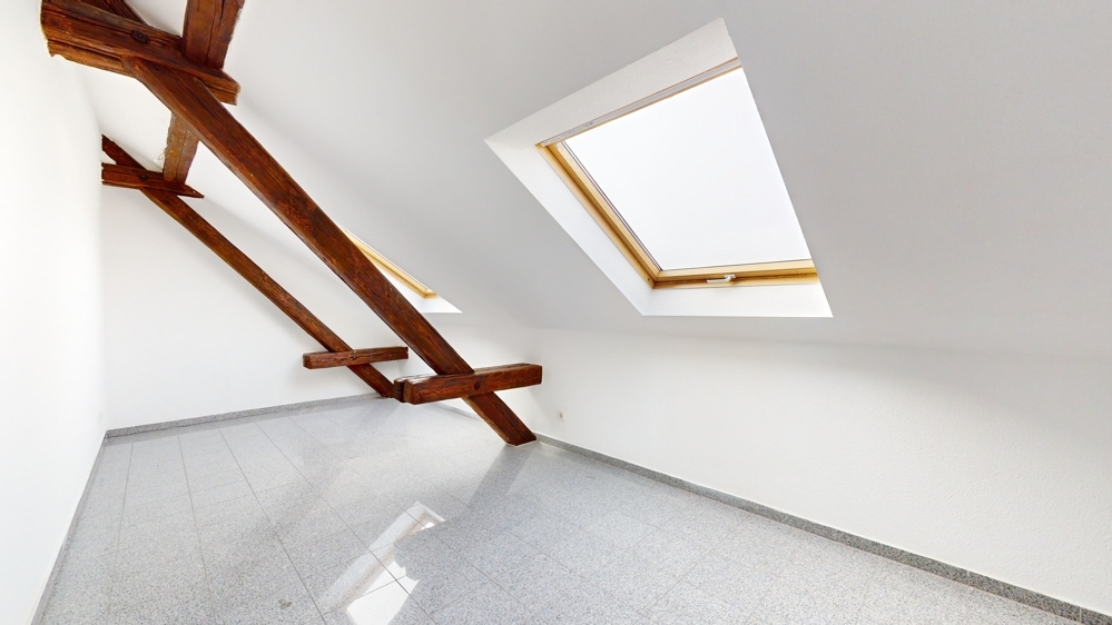 Wohnung DG Bild 3