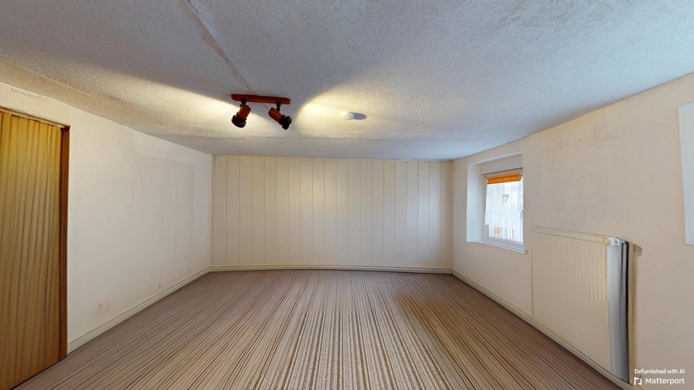 Zimmer 2 OG