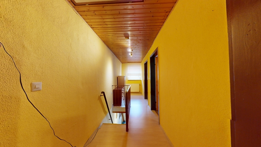 Flur OG Nebenhaus
