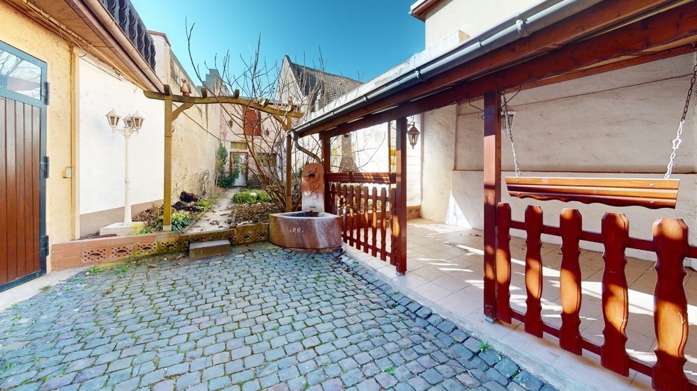 Innenhof mit Garten