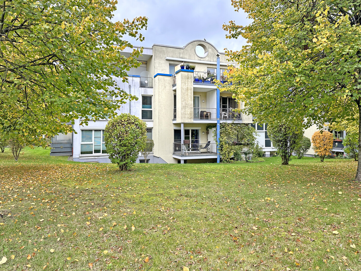 Südseite, Balkon