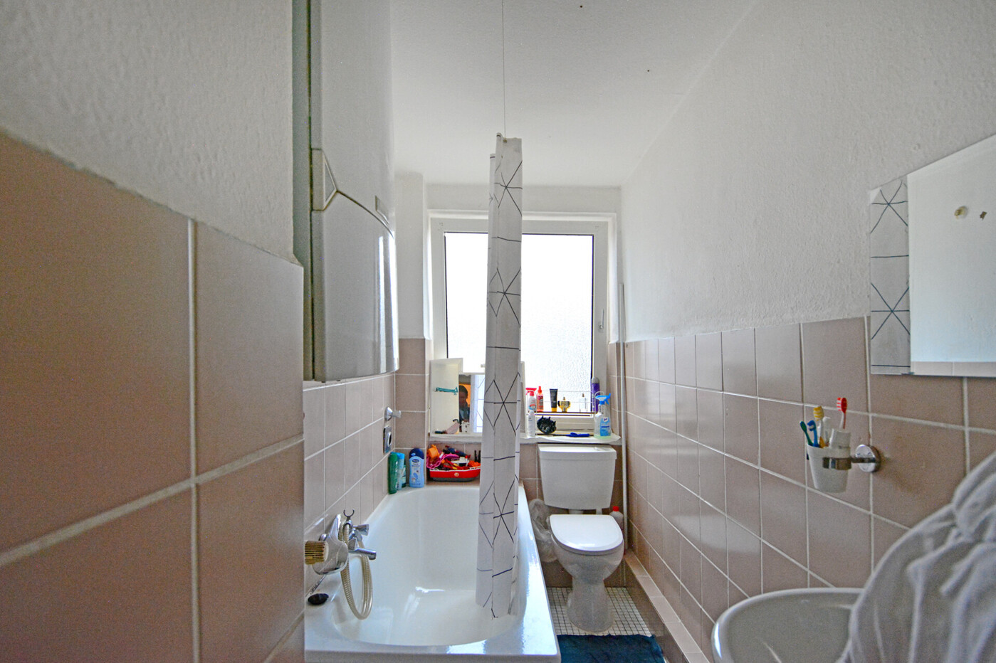 WG 11 - Badezimmer