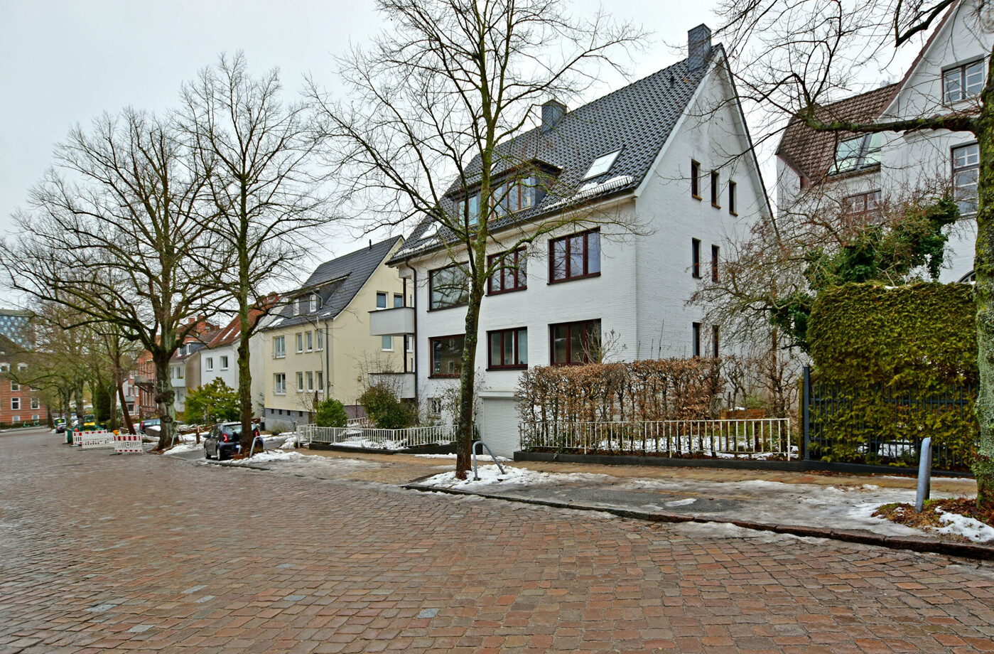 Straßenansicht