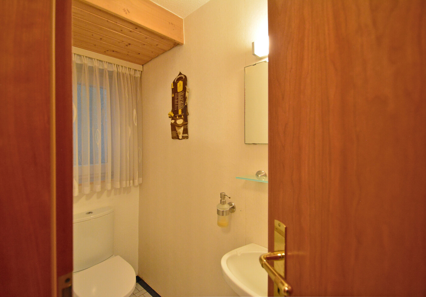 Keller Toilette