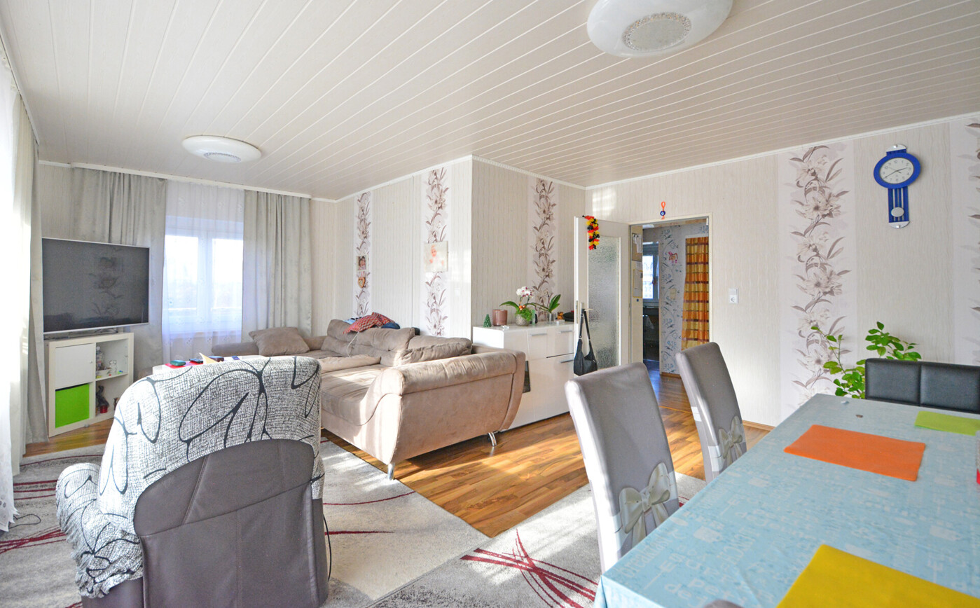2 OG Wohnzimmer (2)