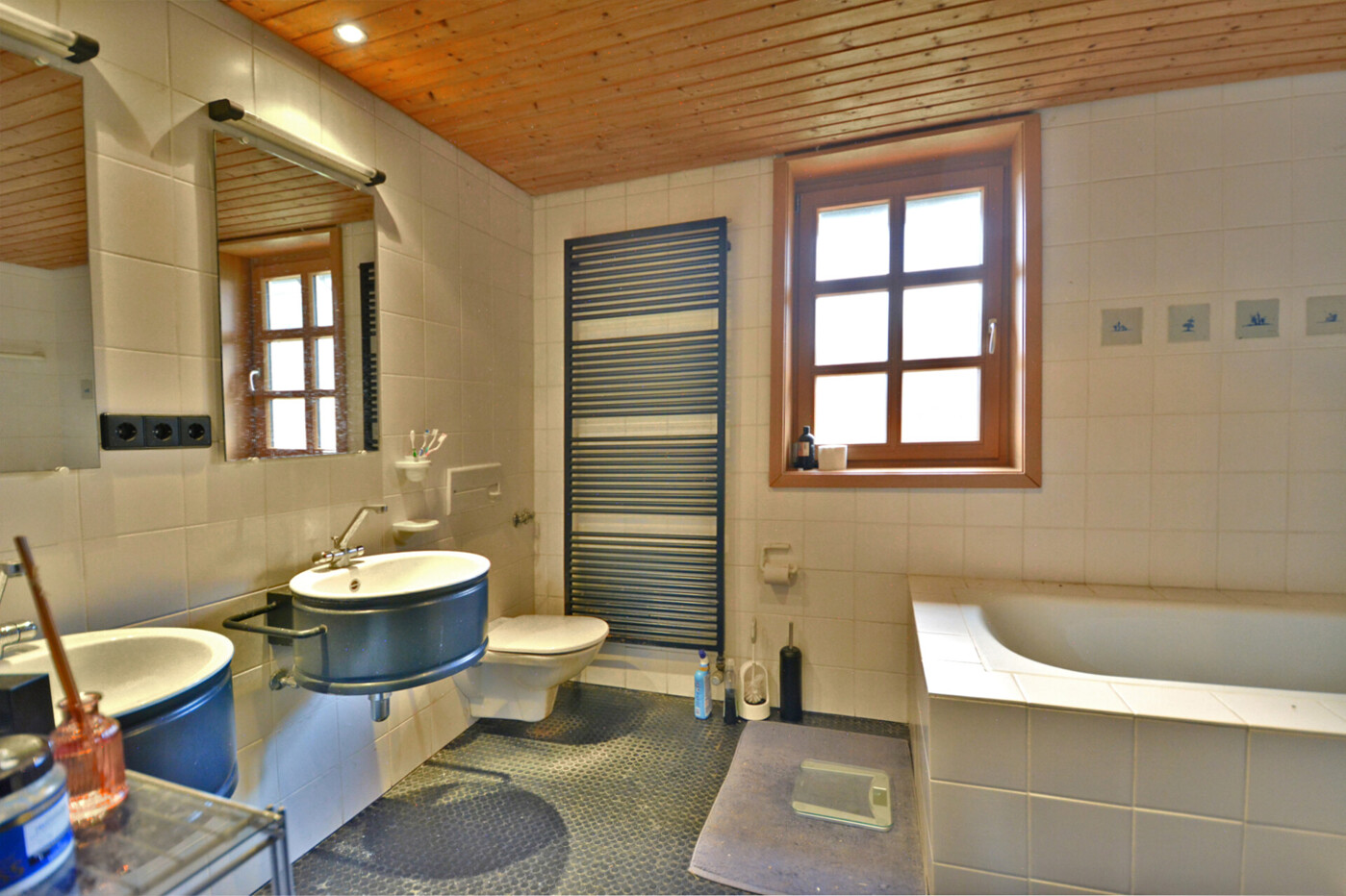 OG - Badezimmer 2