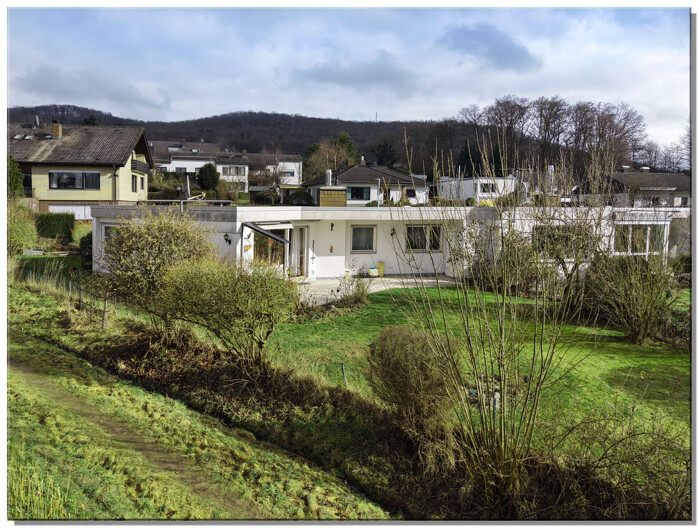 Reihenendhaus in bezaubernder Feldrandlage von Altenritte