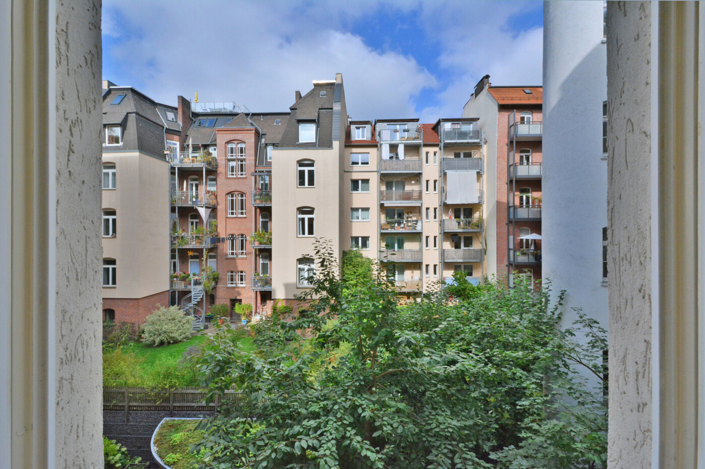 4062 - Hinterhof Aussicht