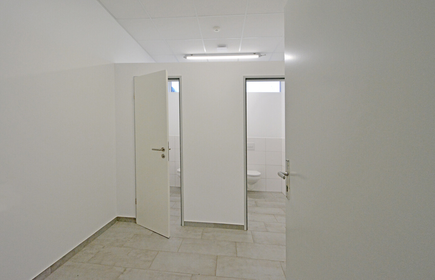WC (2)