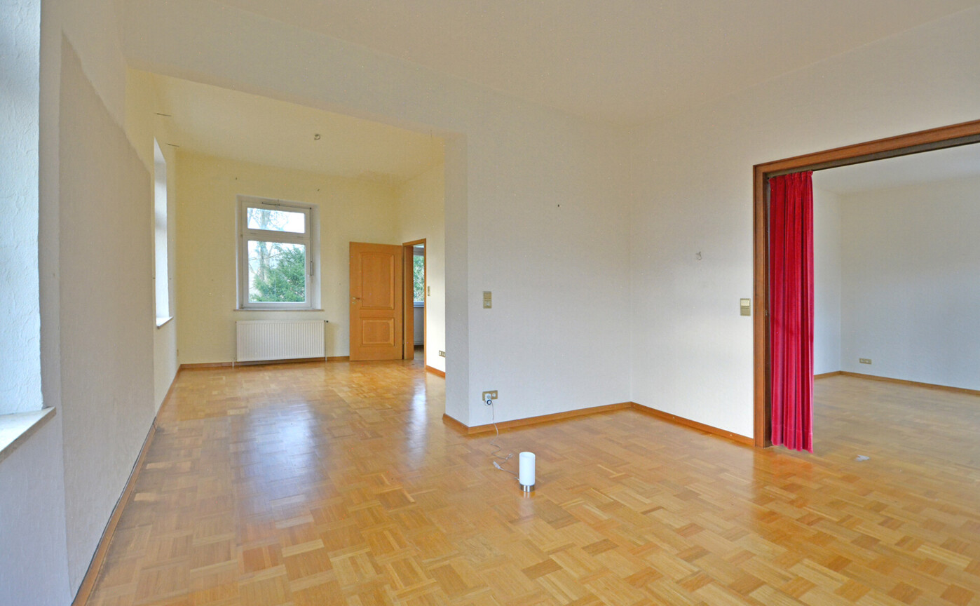 26-5542 - OG Wohnzimmer (2)