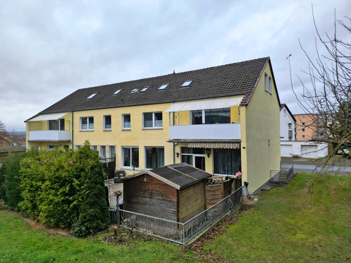 Rentables Anlageobjekt plus Bauplatz in angenehmer Lage von Volkmarsen