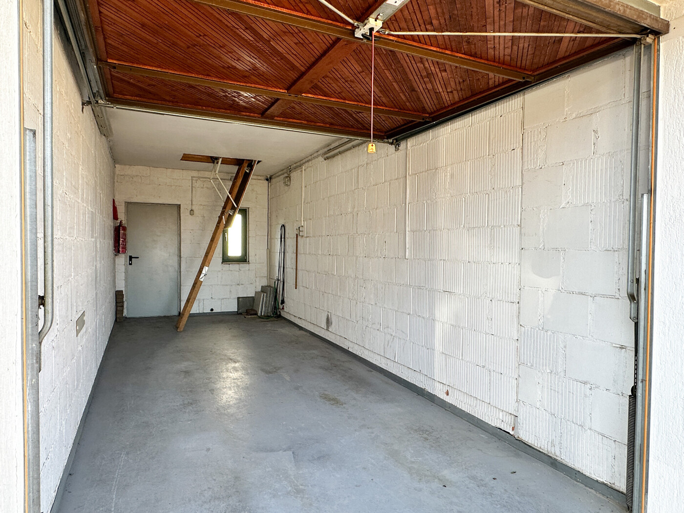 Garage mit Boden