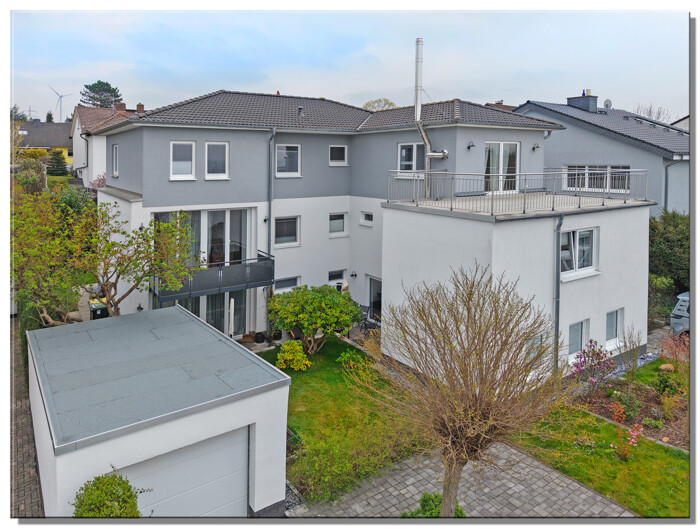 Attraktive Maisonettwohnung mit 152 m² Wfl. in schöner Lage von Sandershausen