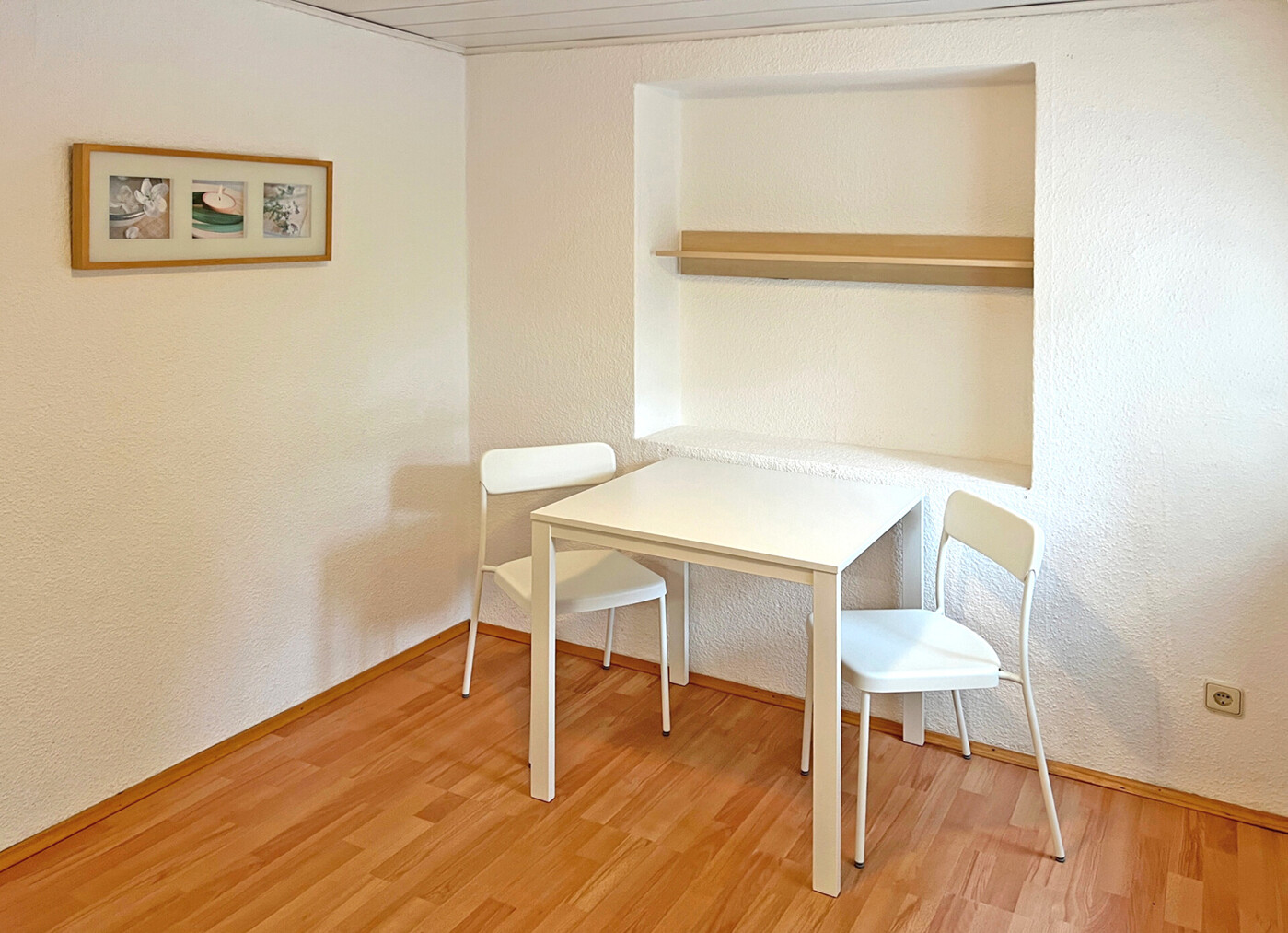 Nr 10 EG App Zimmer (1)
