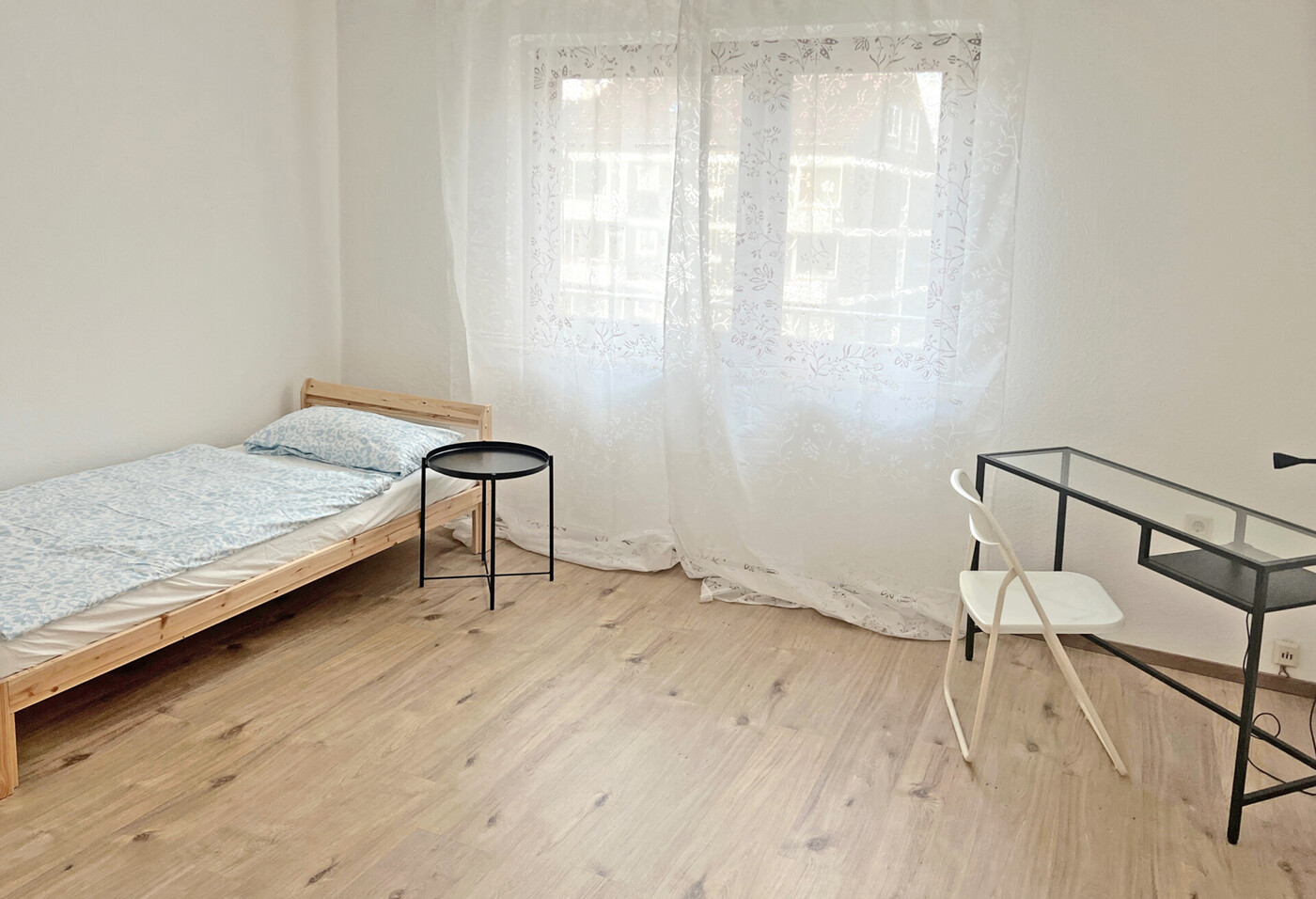 Nr 12 OG WG Zimmer