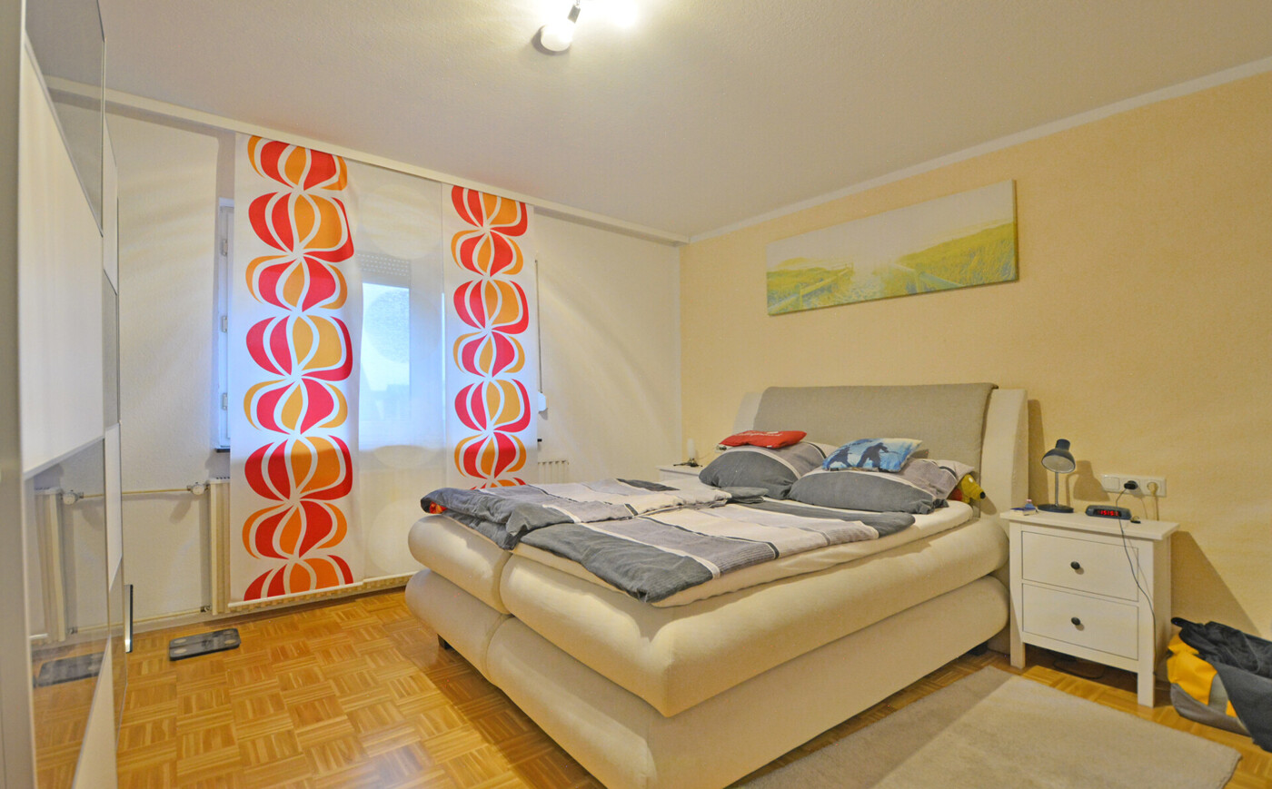 3792 - OG Schlafzimmer