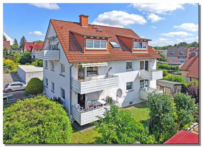 Interessantes Mehrfamilienhaus mit Garage in beliebter Lage nahe Park-Schönfeld