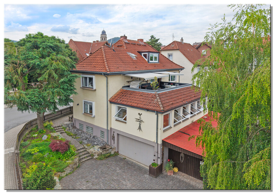Frei werdendes Wohn-/ und Geschäftshaus, zentrale Lage Zierenberg