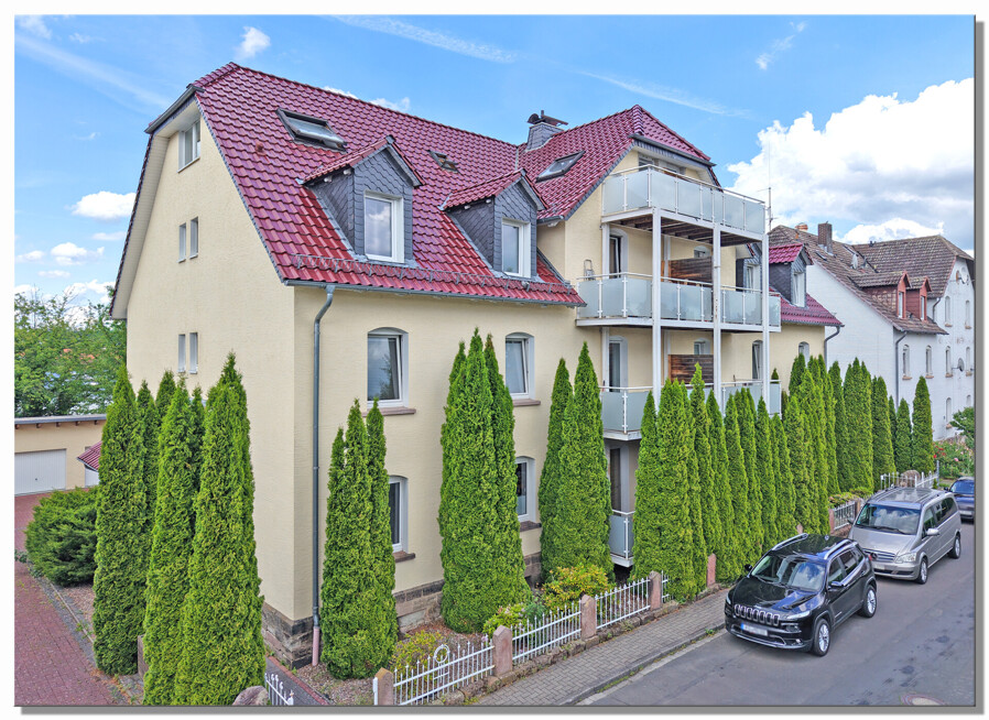 Vermietete 2-ZKB in umfassend modernisierten MFH, Fuldatal-Ihringshausen