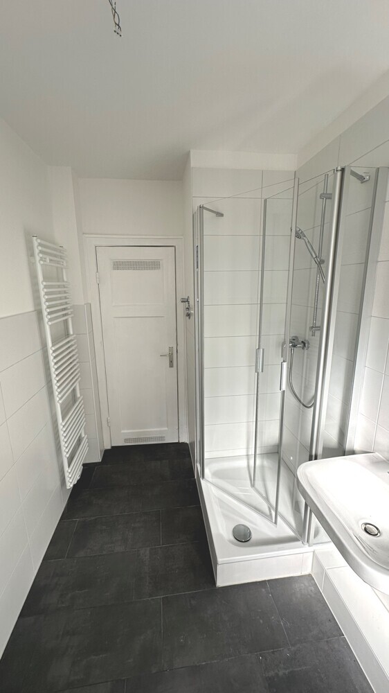 Teilmodernisierte 2 Zimmerwohnung nähe H ... - Photo 3